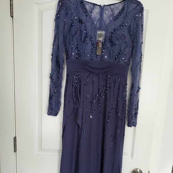 Long sleeved beaded dress - Picture 5 of 6